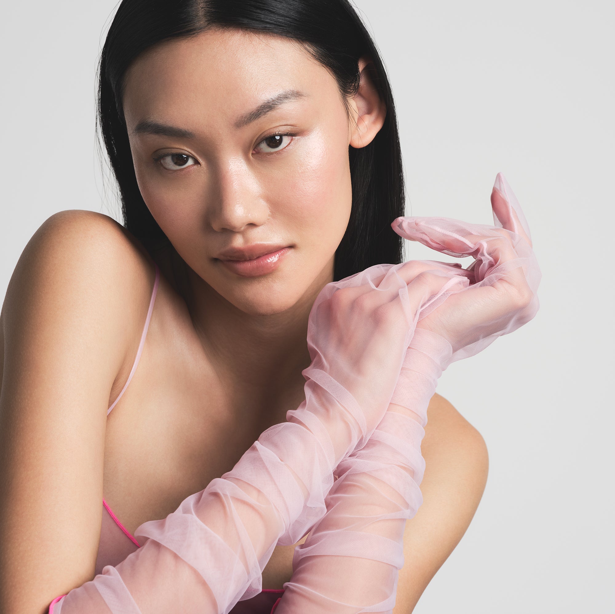 TULLE GLOVES | CHERRY BLOSSOM CONTRAST