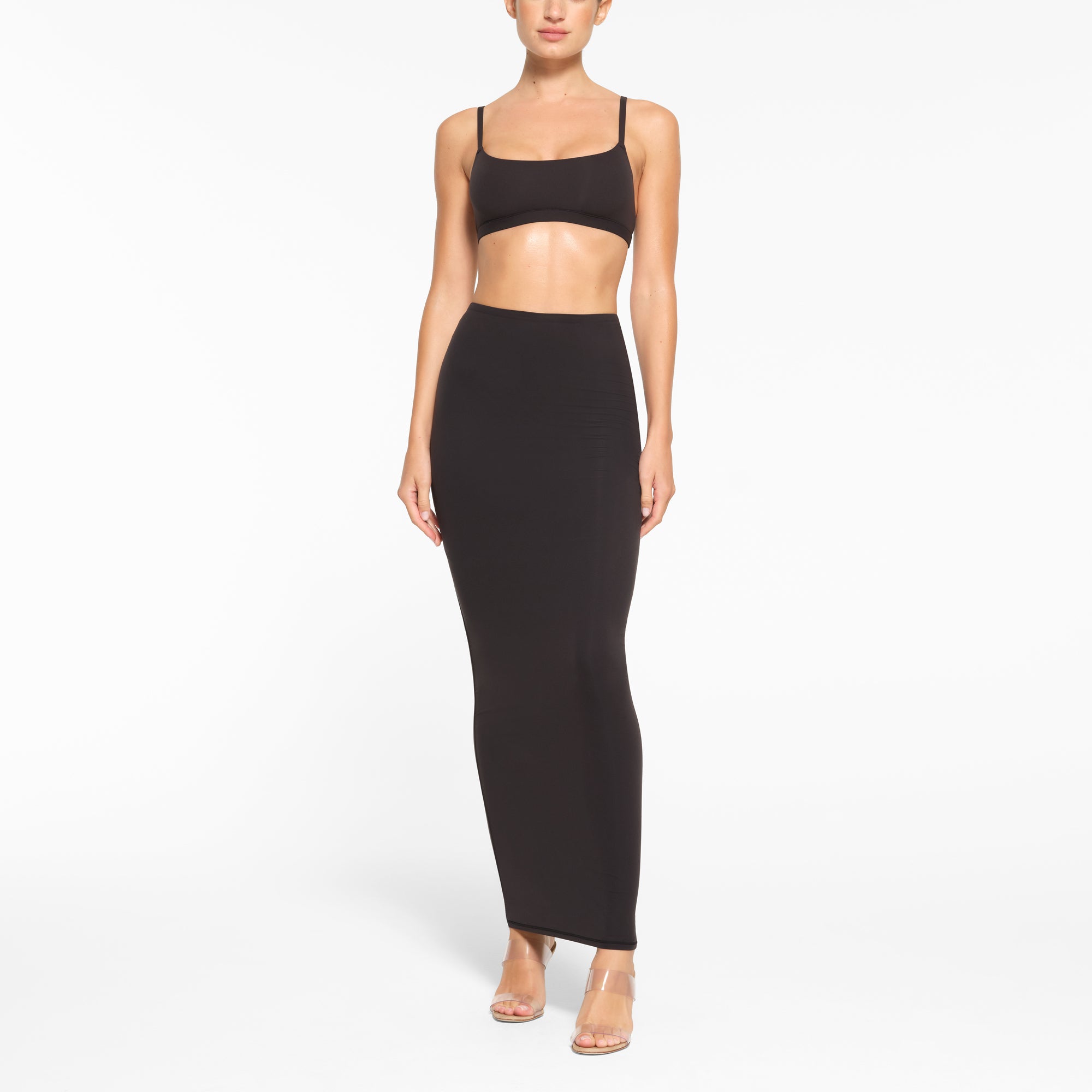 FITS EVERYBODY LONG SKIRT | ONYX