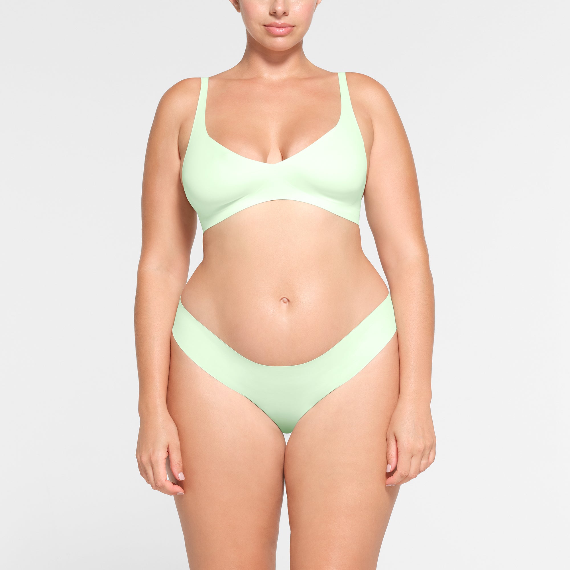 NAKED PLUNGE BRALETTE | HONEYDEW