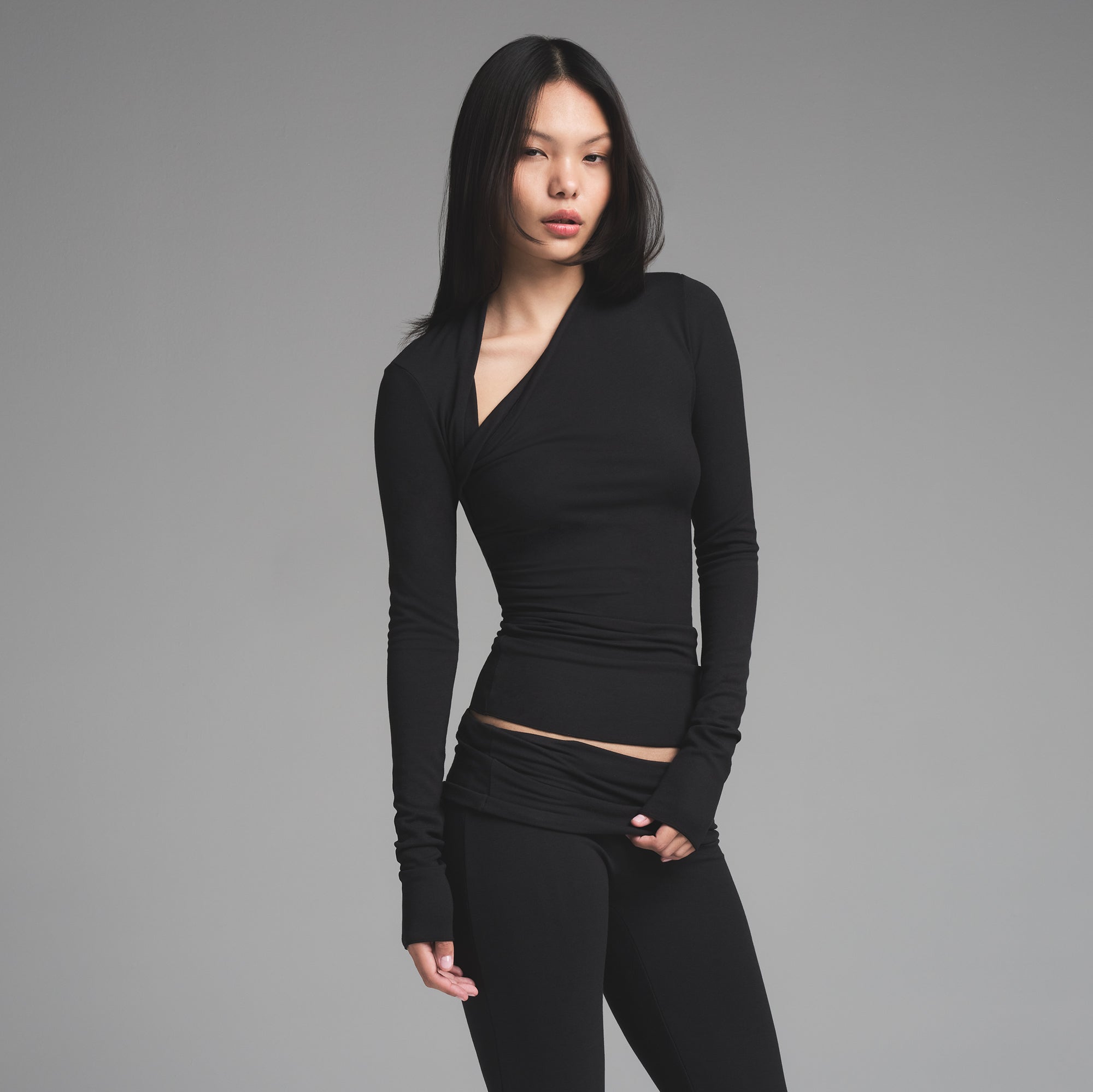 SKIMS CLOUD ASYMMETRIC LONG SLEEVE TOP | ONYX
