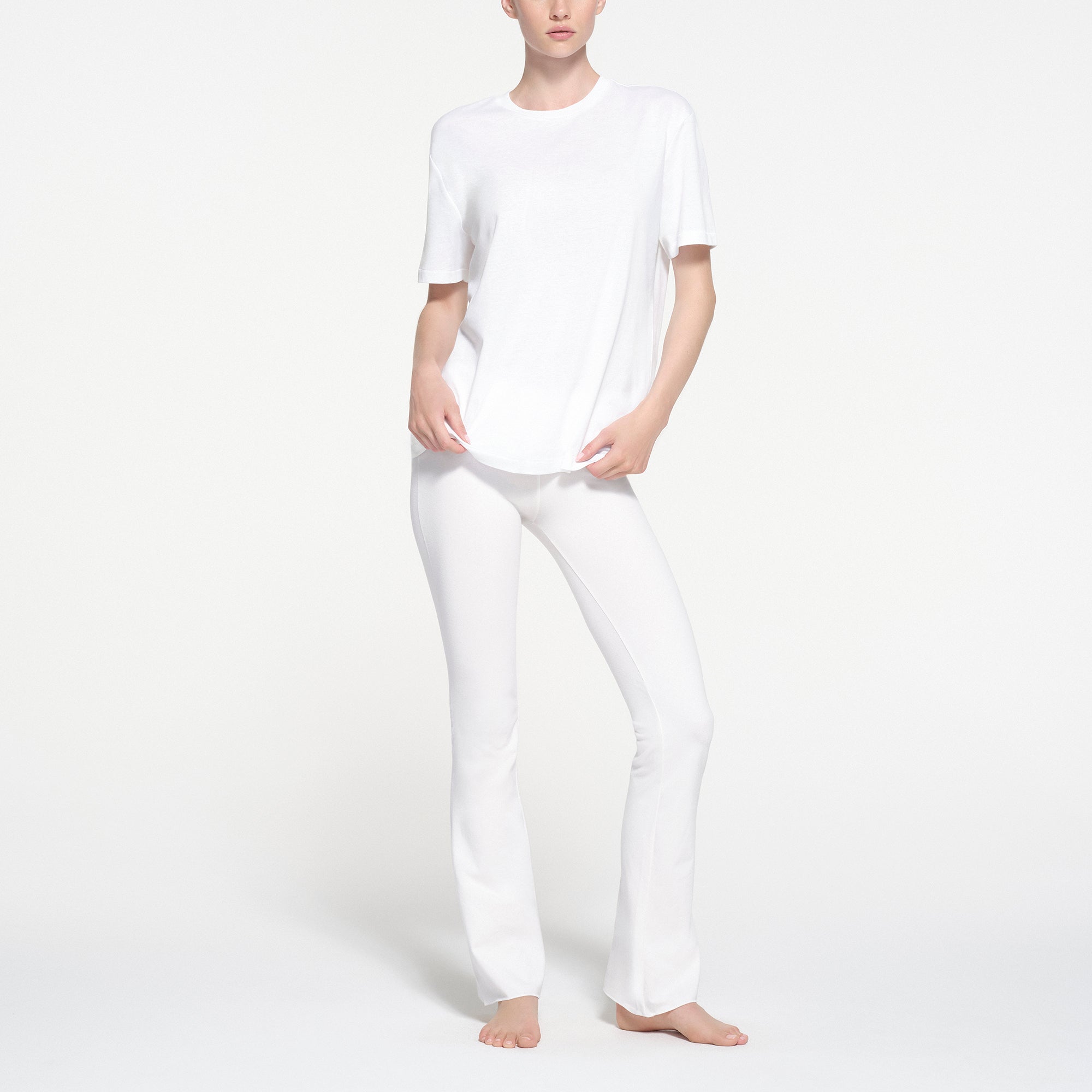 RELAXED TEES OVERSIZED LONG T-SHIRT | SNOW